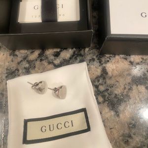 GUCCI EARRINGS!